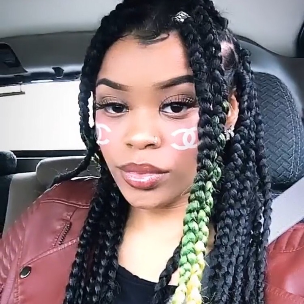 Meet your Posher, Brittany